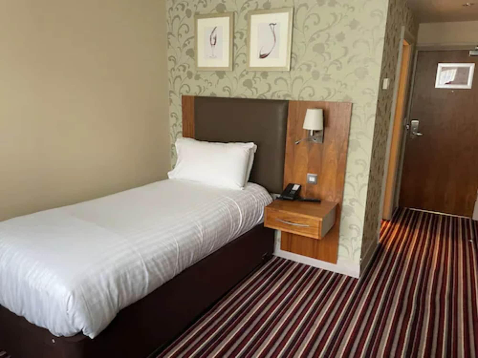 Gloucester Robinswood Hotel, BW Signature Collection Εξωτερικό φωτογραφία